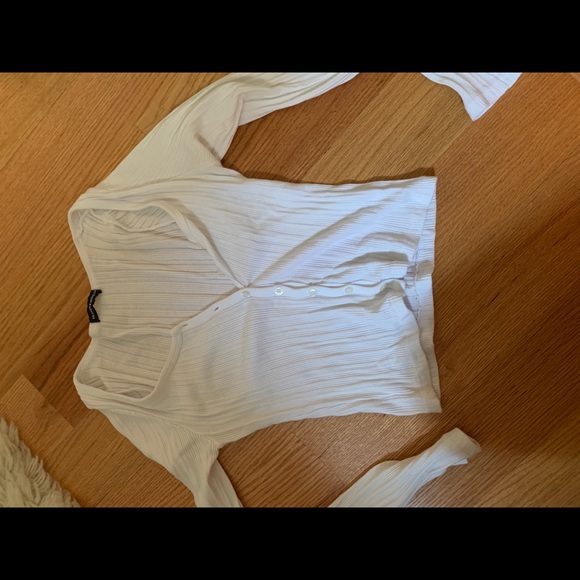 White Brandy Melville Zelly top - Picture 3 of 4